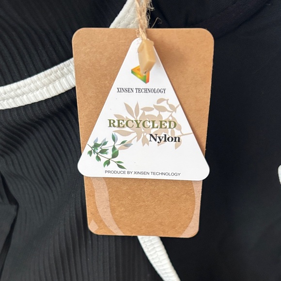 Women’s Black & White One-Piece Swimsuit - Underwire Support - Picture 3 of 4